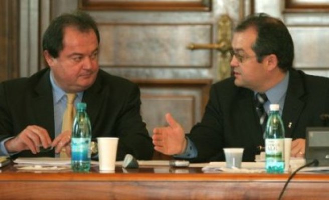 Boc: Blaga greşeşte, preşedintele Traian Băsescu nu a fost şi nu este adversarul PDL